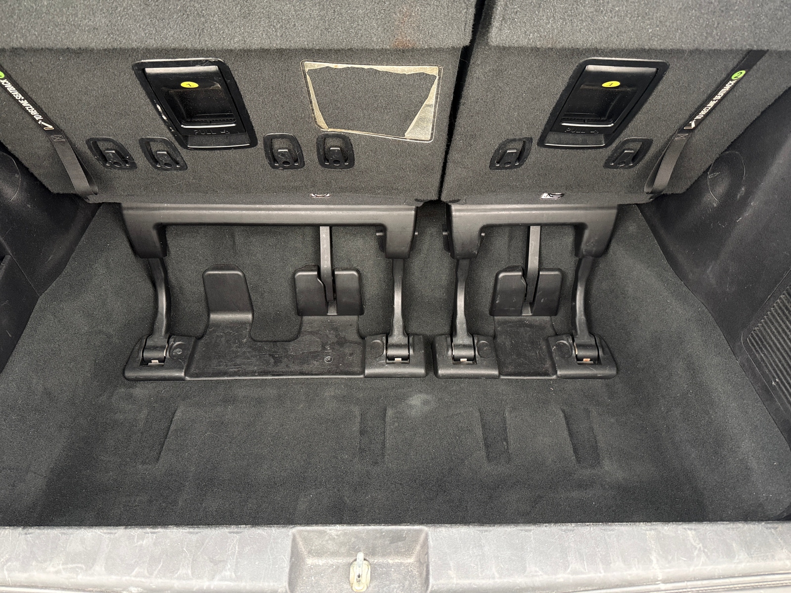 Thumbnail: 2020 Toyota Sienna - 6