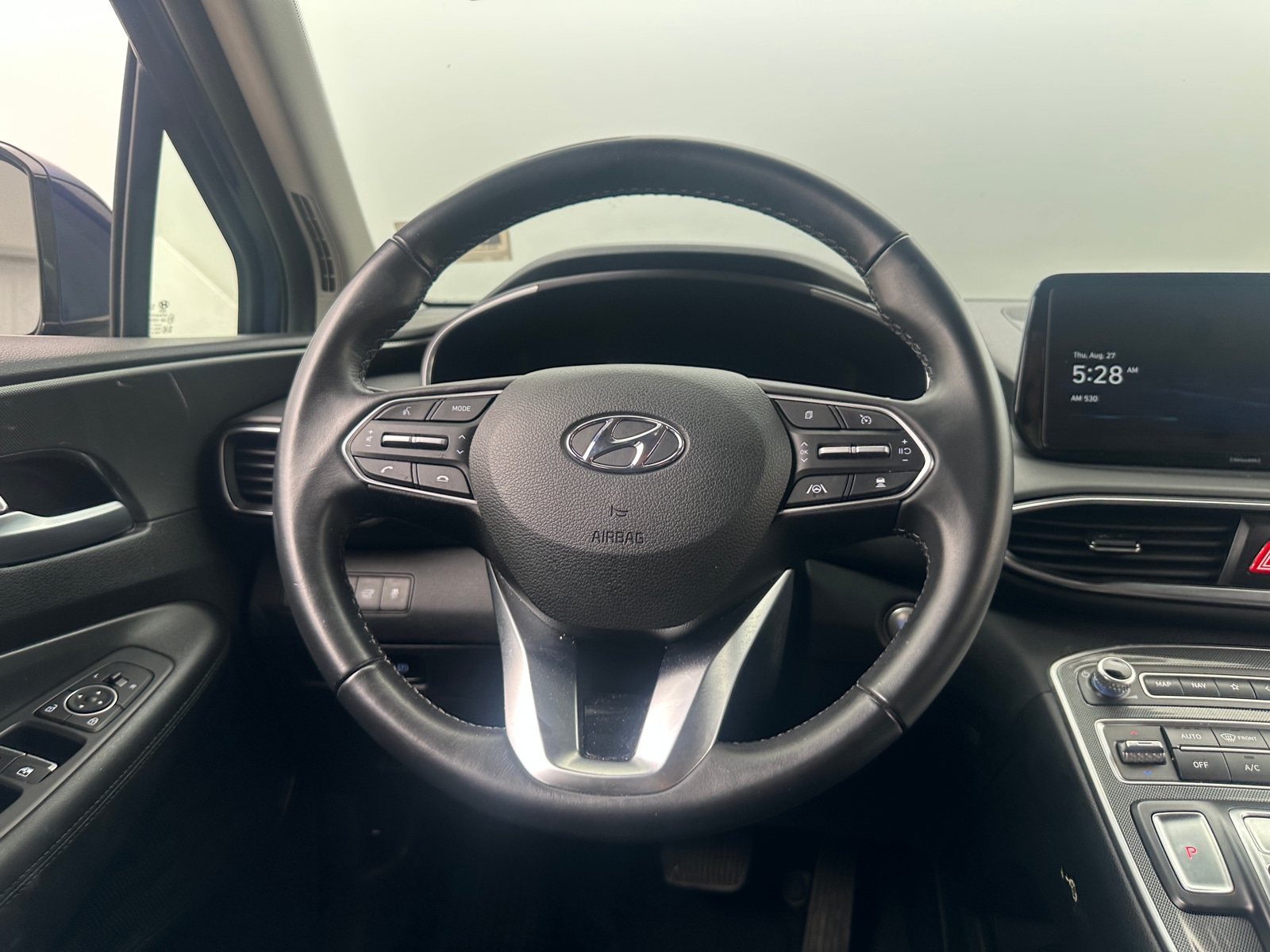 Thumbnail: 2023 Hyundai Santa Fe - 5
