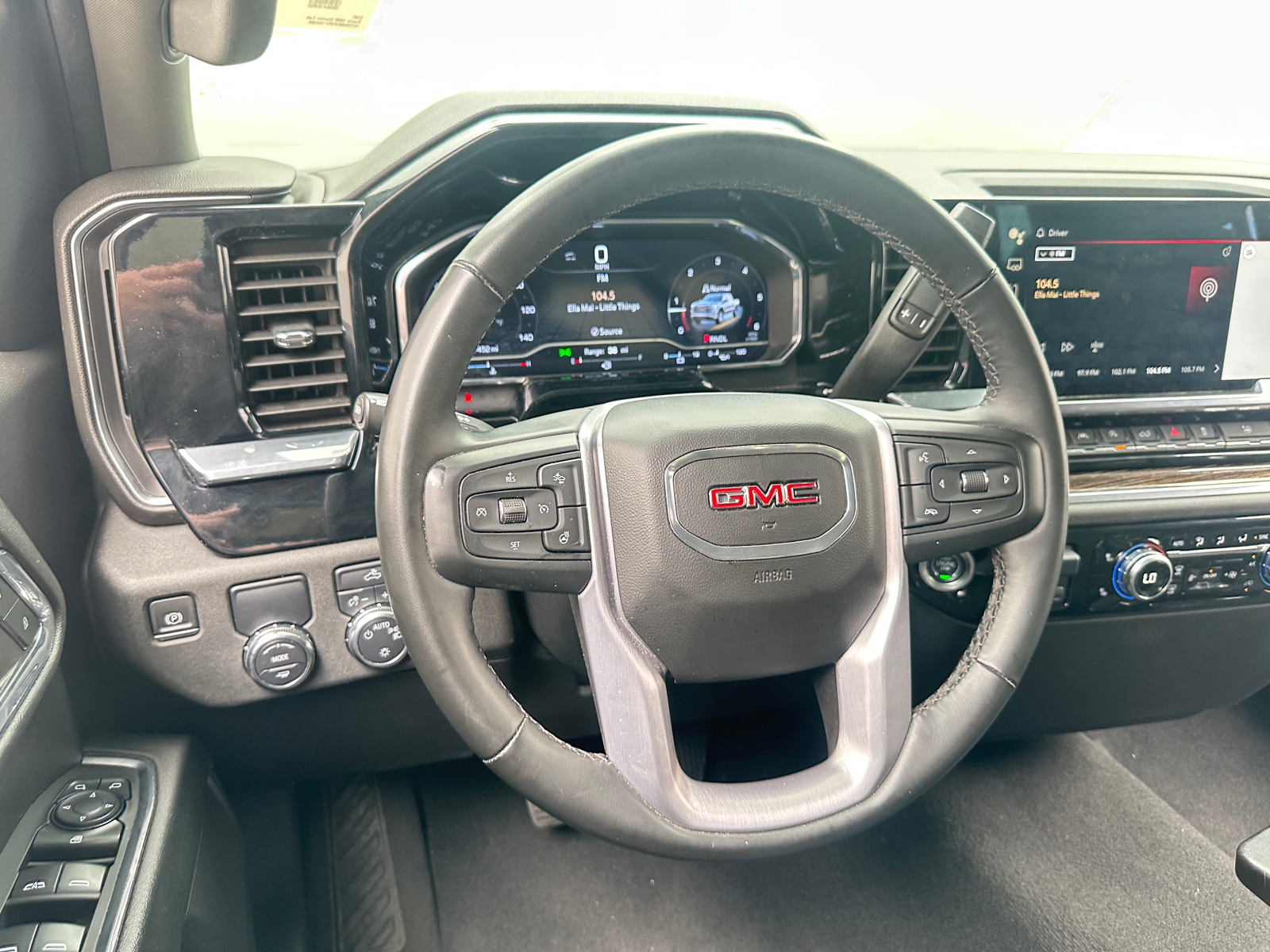 Thumbnail: 2024 GMC Sierra 1500 - 5
