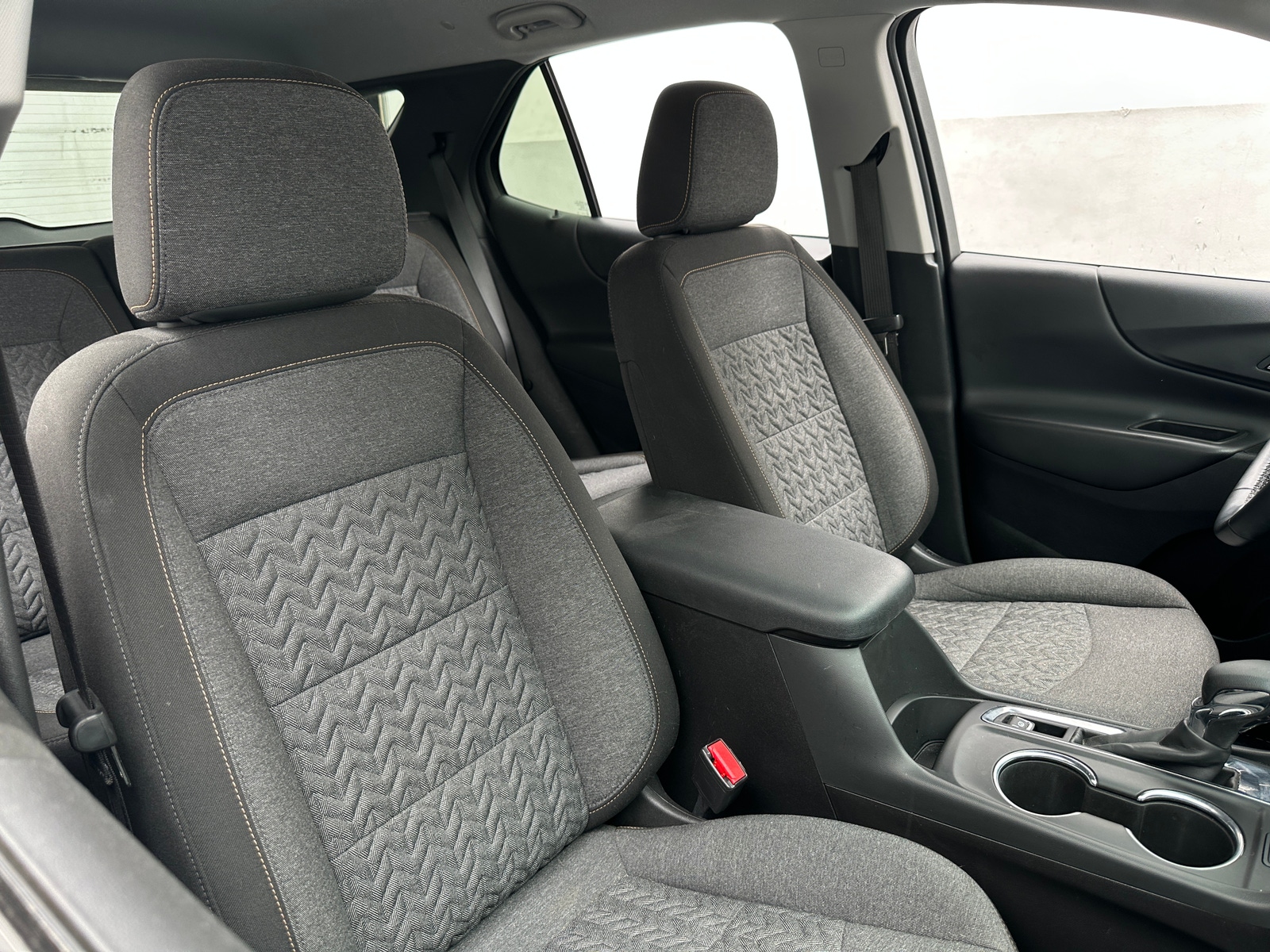 Thumbnail: 2023 Chevrolet Equinox - 2