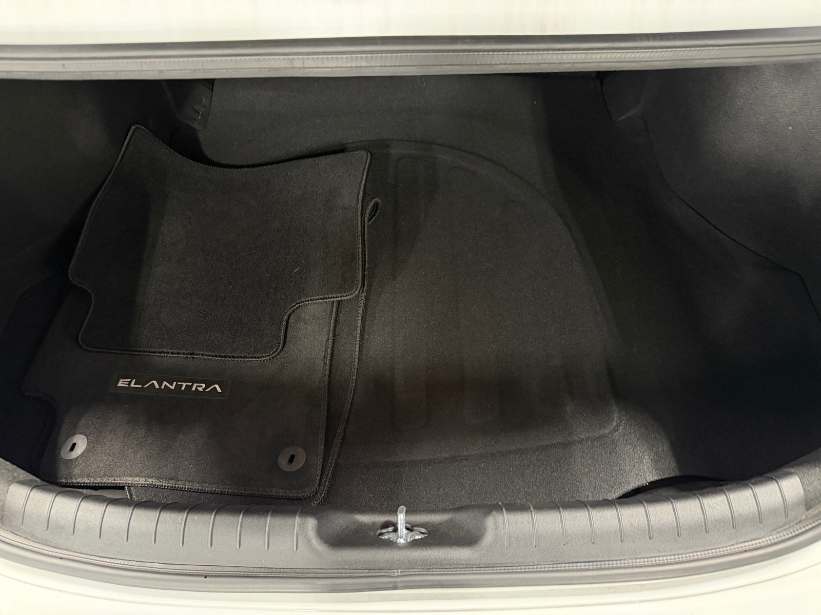 Thumbnail: 2025 Hyundai Elantra - 7