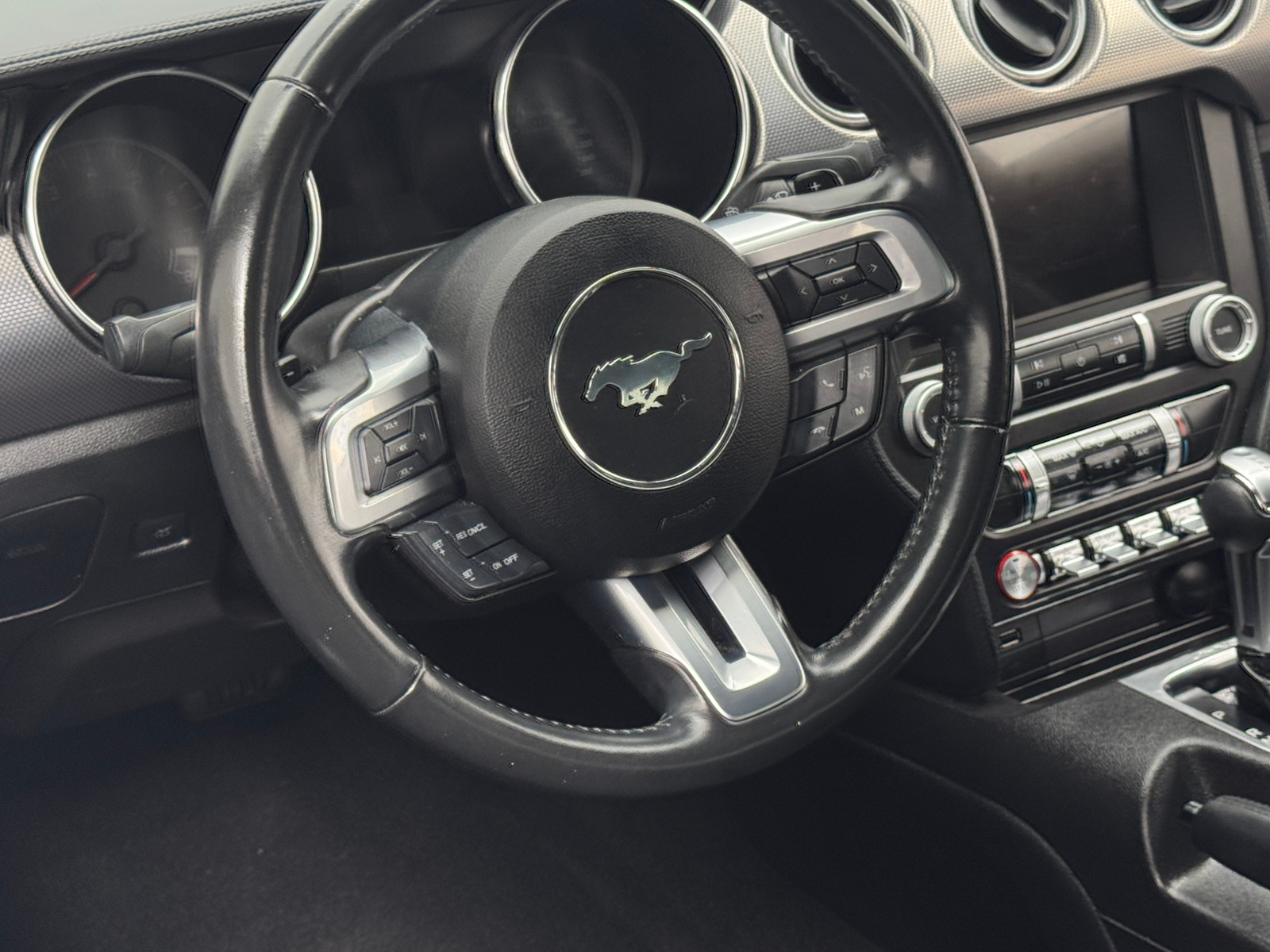 Thumbnail: 2020 Ford Mustang - 4