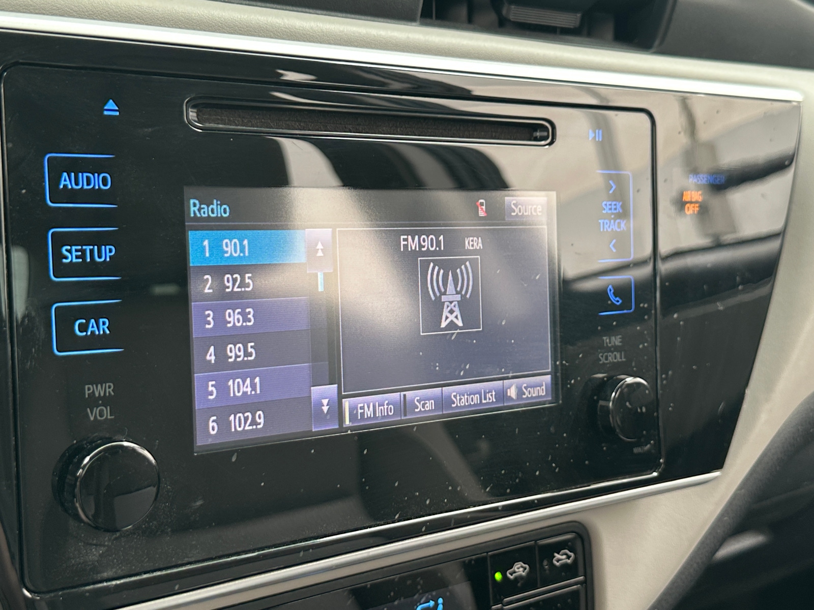 Thumbnail: 2019 Toyota Corolla - 4
