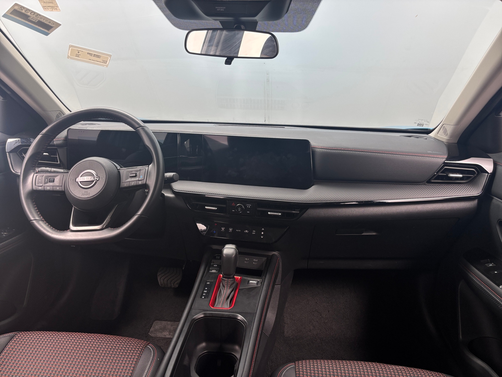 Thumbnail: 2026 Nissan Kicks - 2