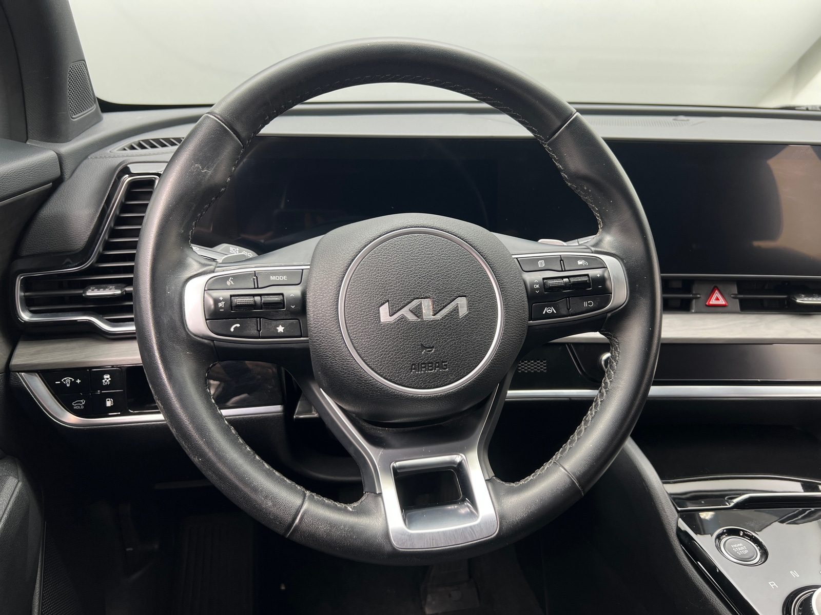 Thumbnail: 2023 Kia Sportage - 4