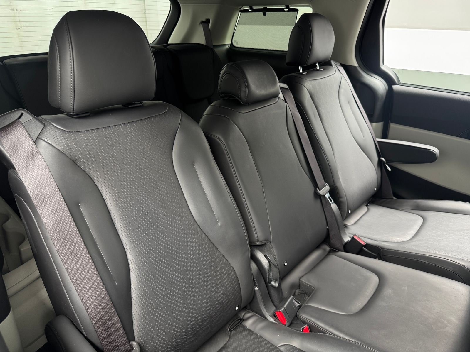 Thumbnail: 2024 Kia Carnival - 5