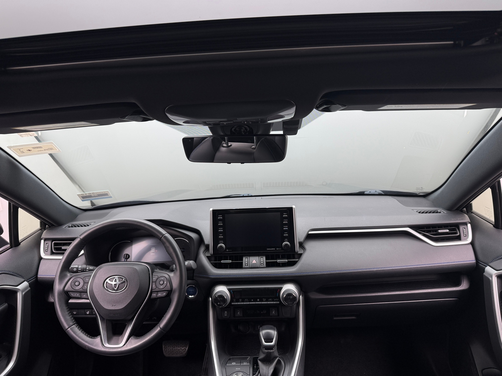 Thumbnail: 2020 Toyota RAV4 - 3