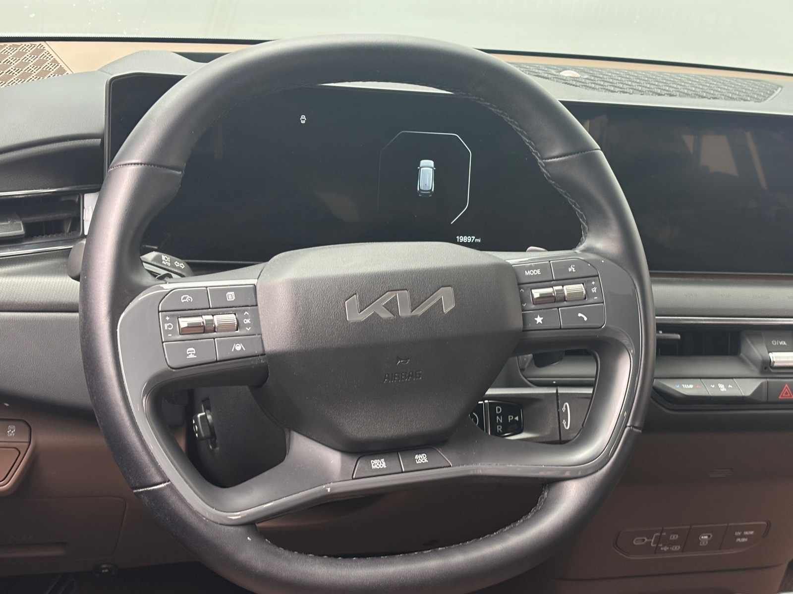 Thumbnail: 2024 Kia EV9 - 4