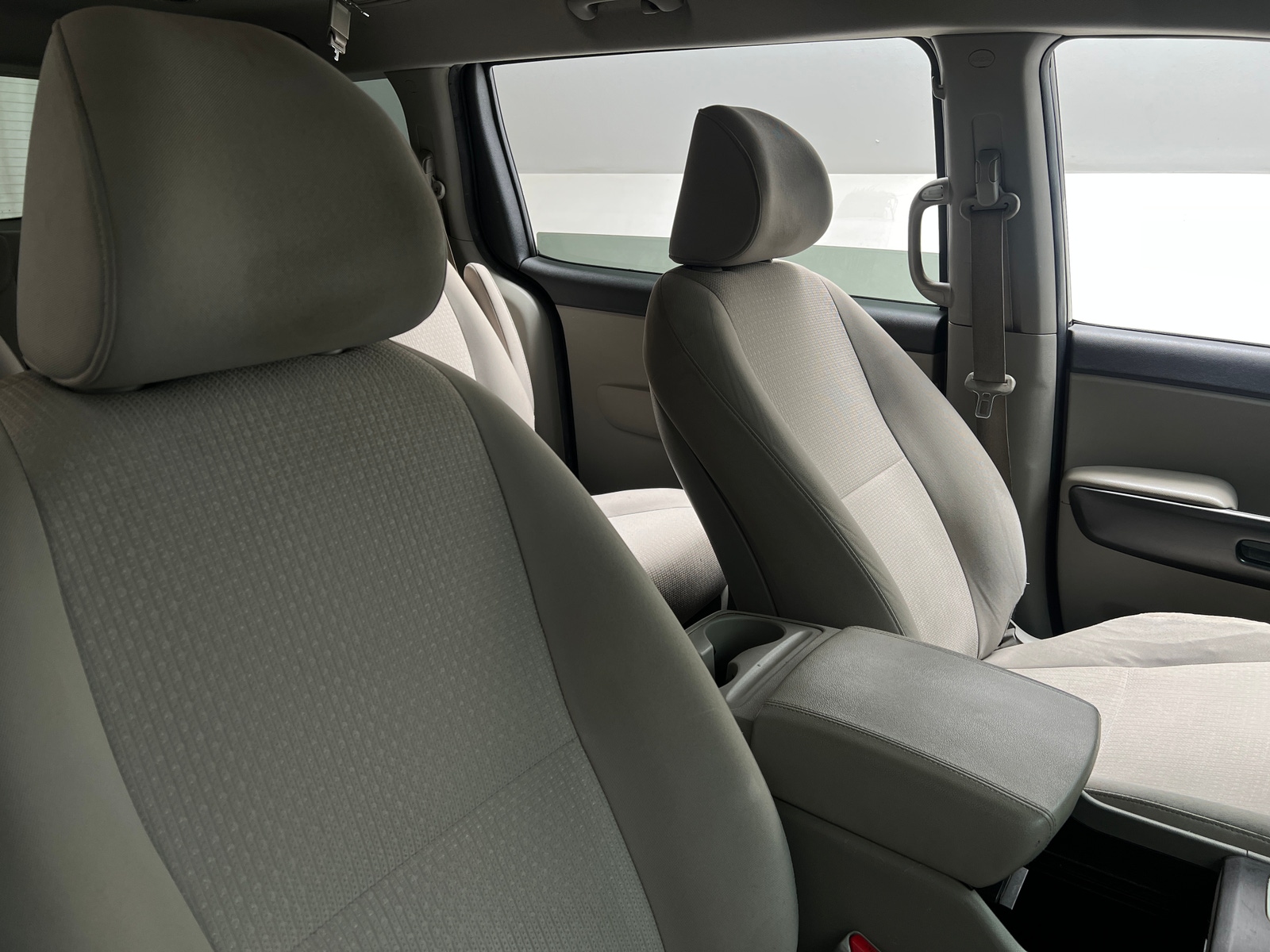 Thumbnail: 2016 Kia Sedona - 2