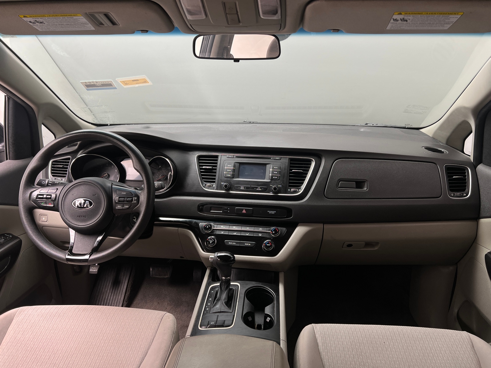 Thumbnail: 2016 Kia Sedona - 3