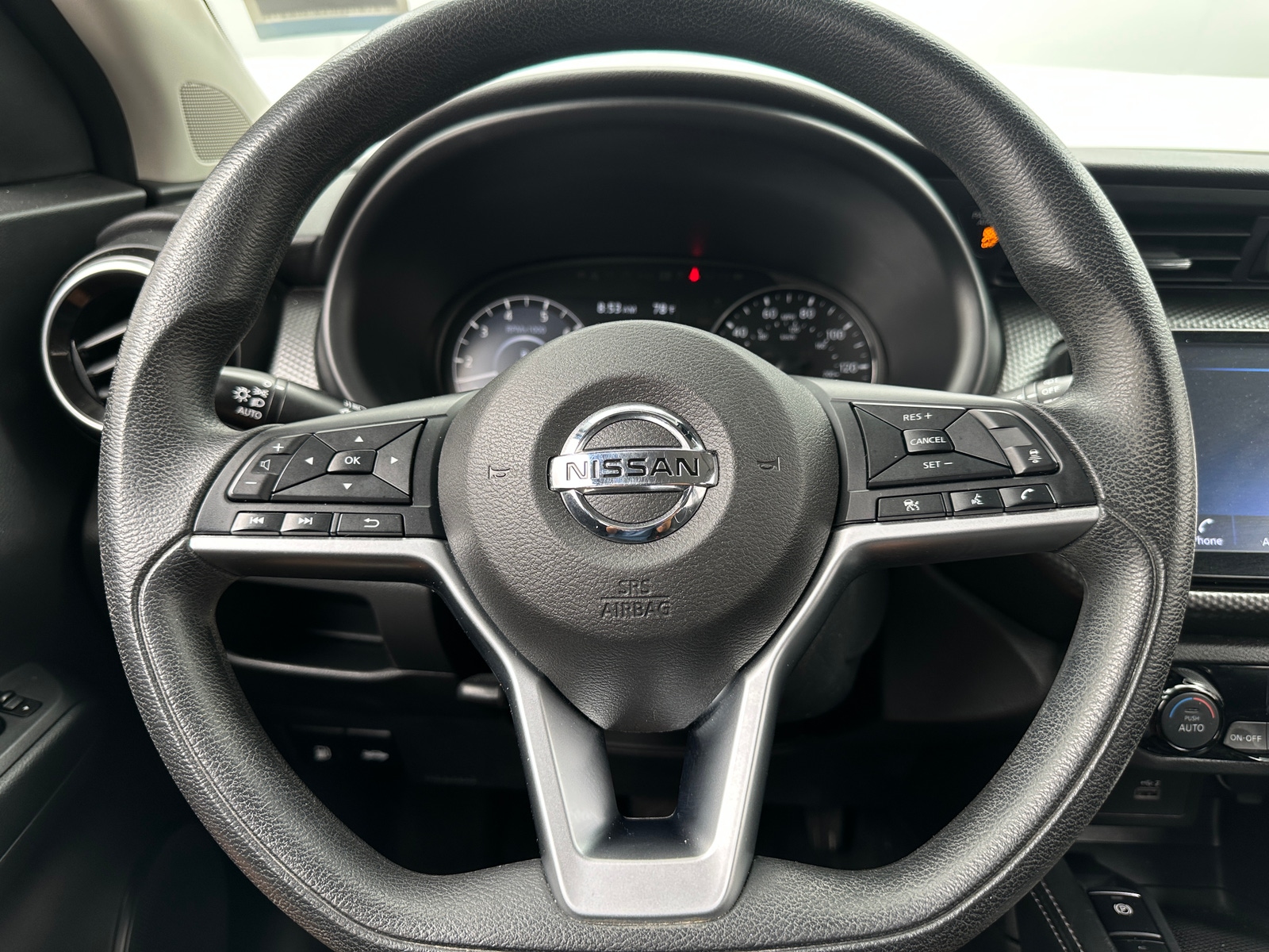 Thumbnail: 2021 Nissan Kicks - 5