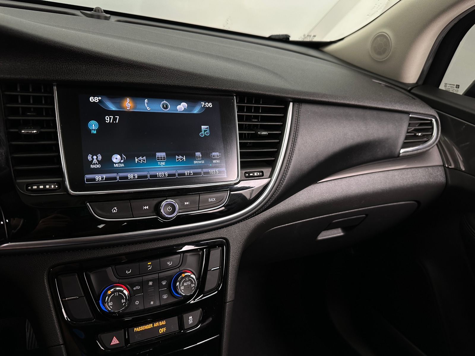 Thumbnail: 2017 Buick Encore - 3