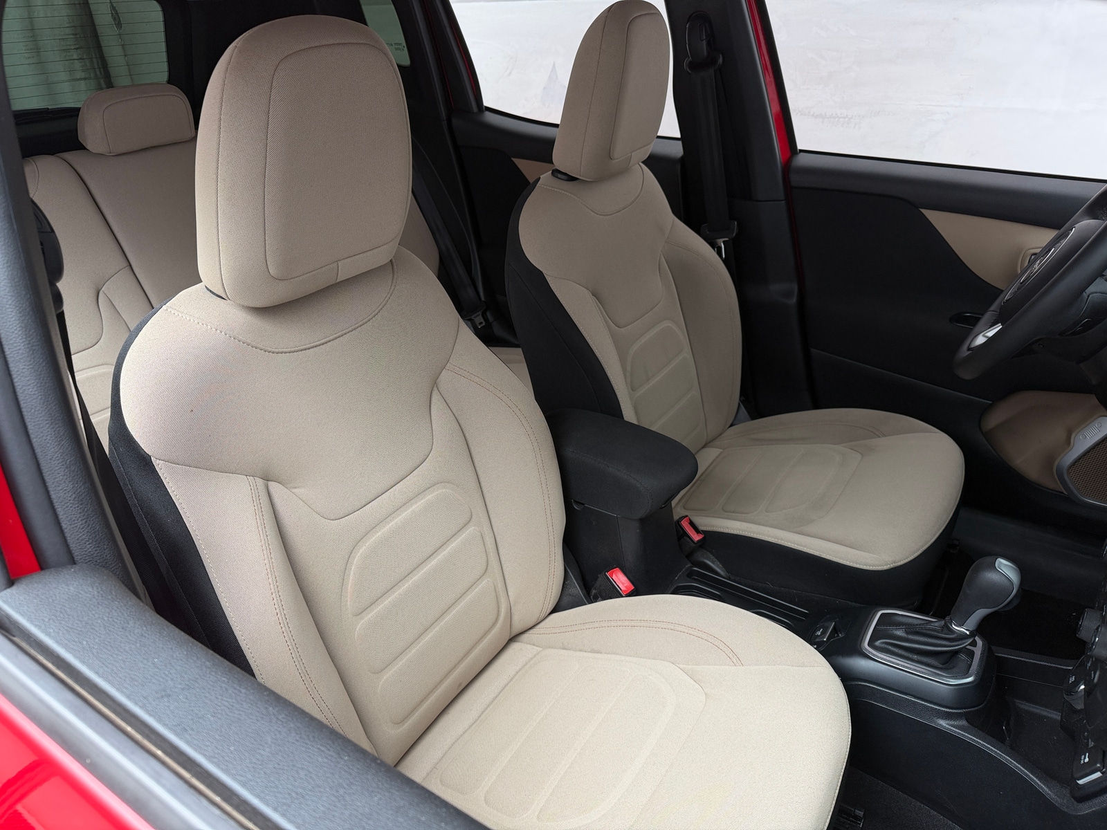 Thumbnail: 2018 Jeep Renegade - 2