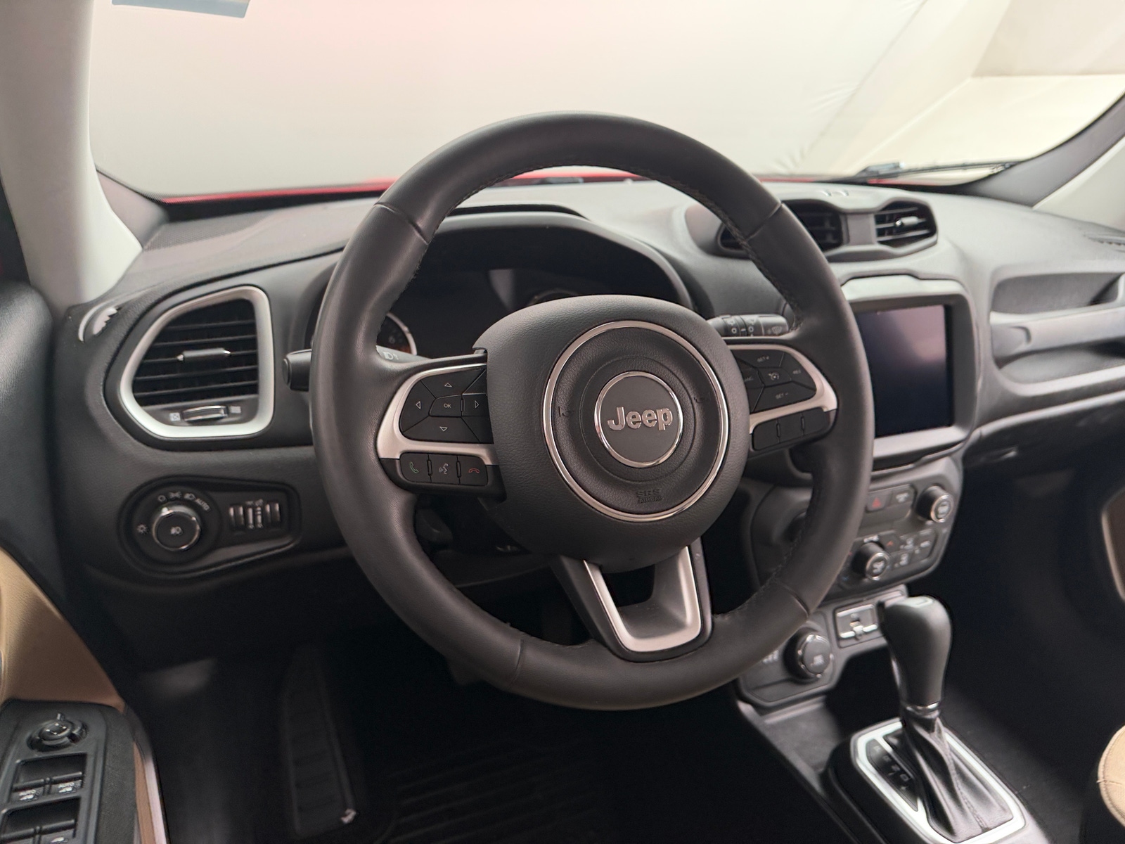 Thumbnail: 2018 Jeep Renegade - 5