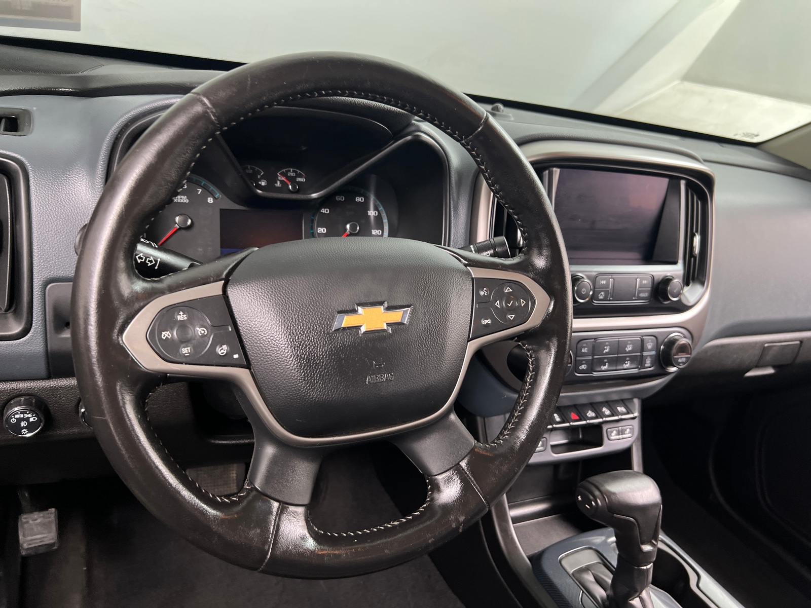 Thumbnail: 2020 Chevrolet Colorado - 4