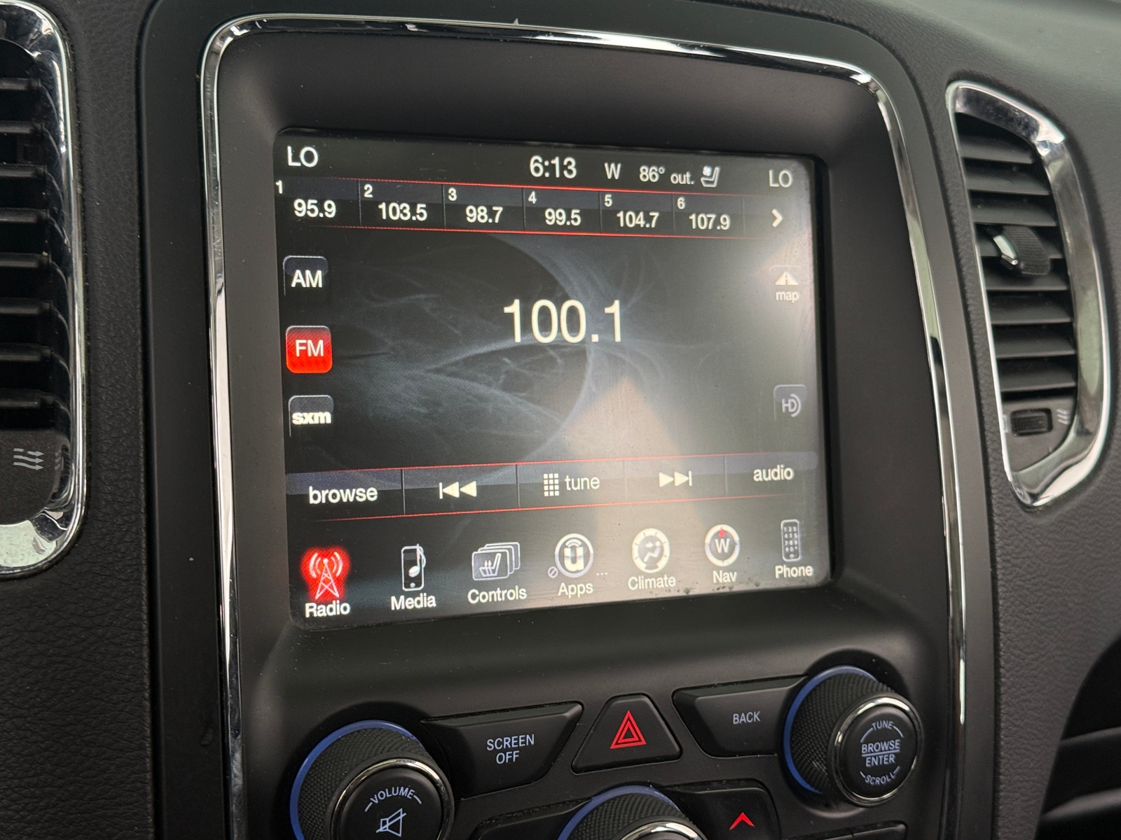 Thumbnail: 2017 Dodge Durango - 3