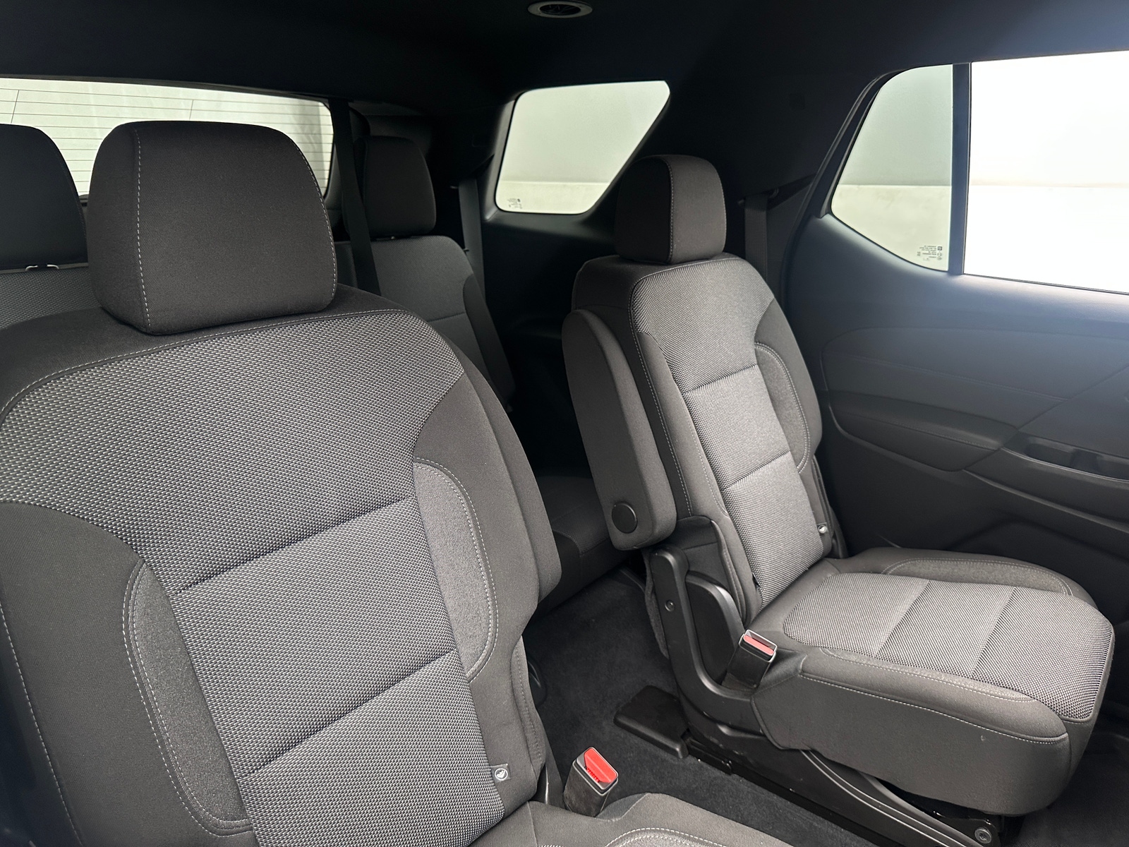 Thumbnail: 2022 Chevrolet Traverse - 6