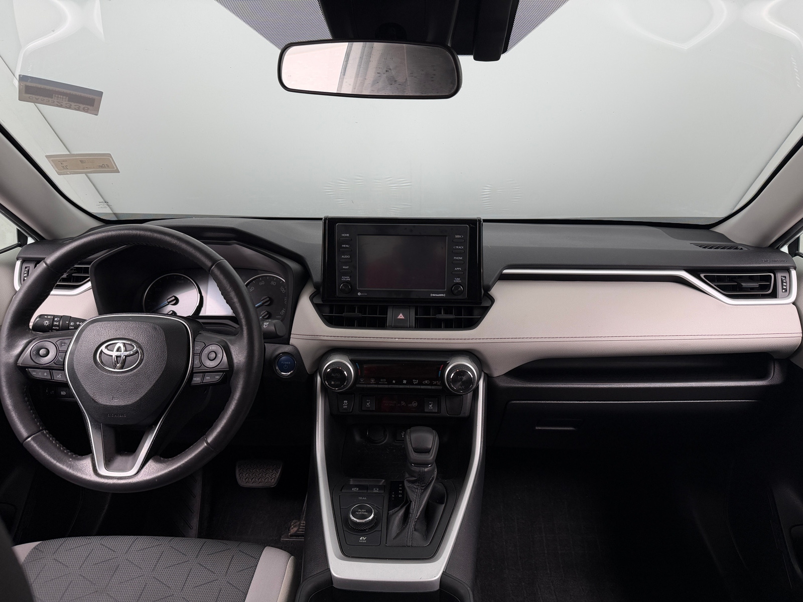 Thumbnail: 2021 Toyota RAV4 - 3
