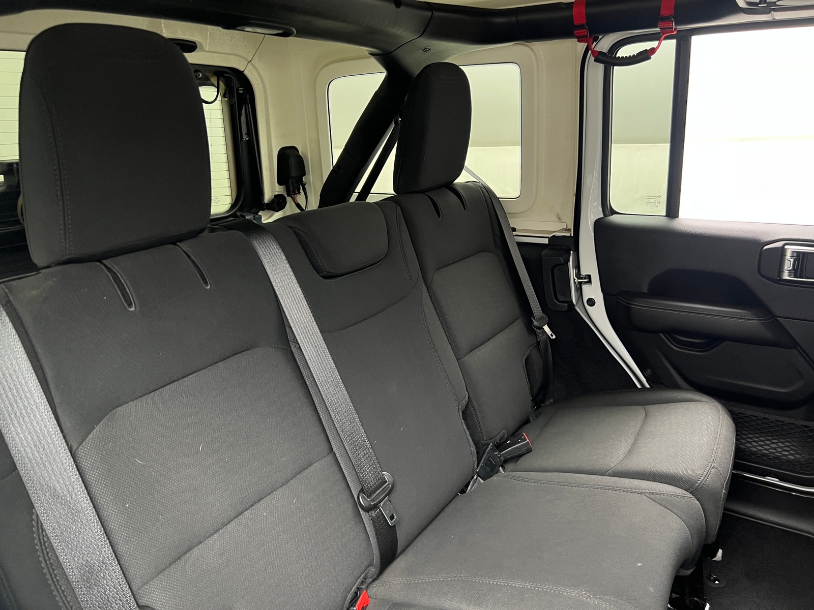 Thumbnail: 2019 Jeep Wrangler - 6