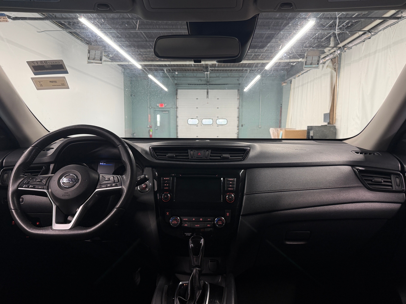 Thumbnail: 2019 Nissan Rogue - 3
