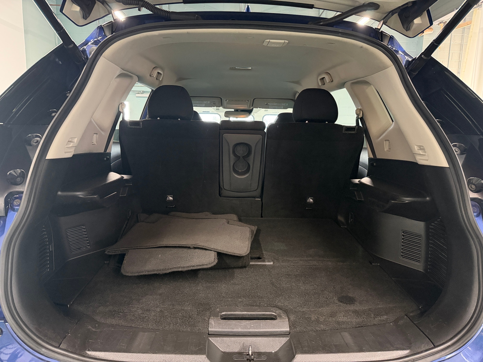 Thumbnail: 2019 Nissan Rogue - 7