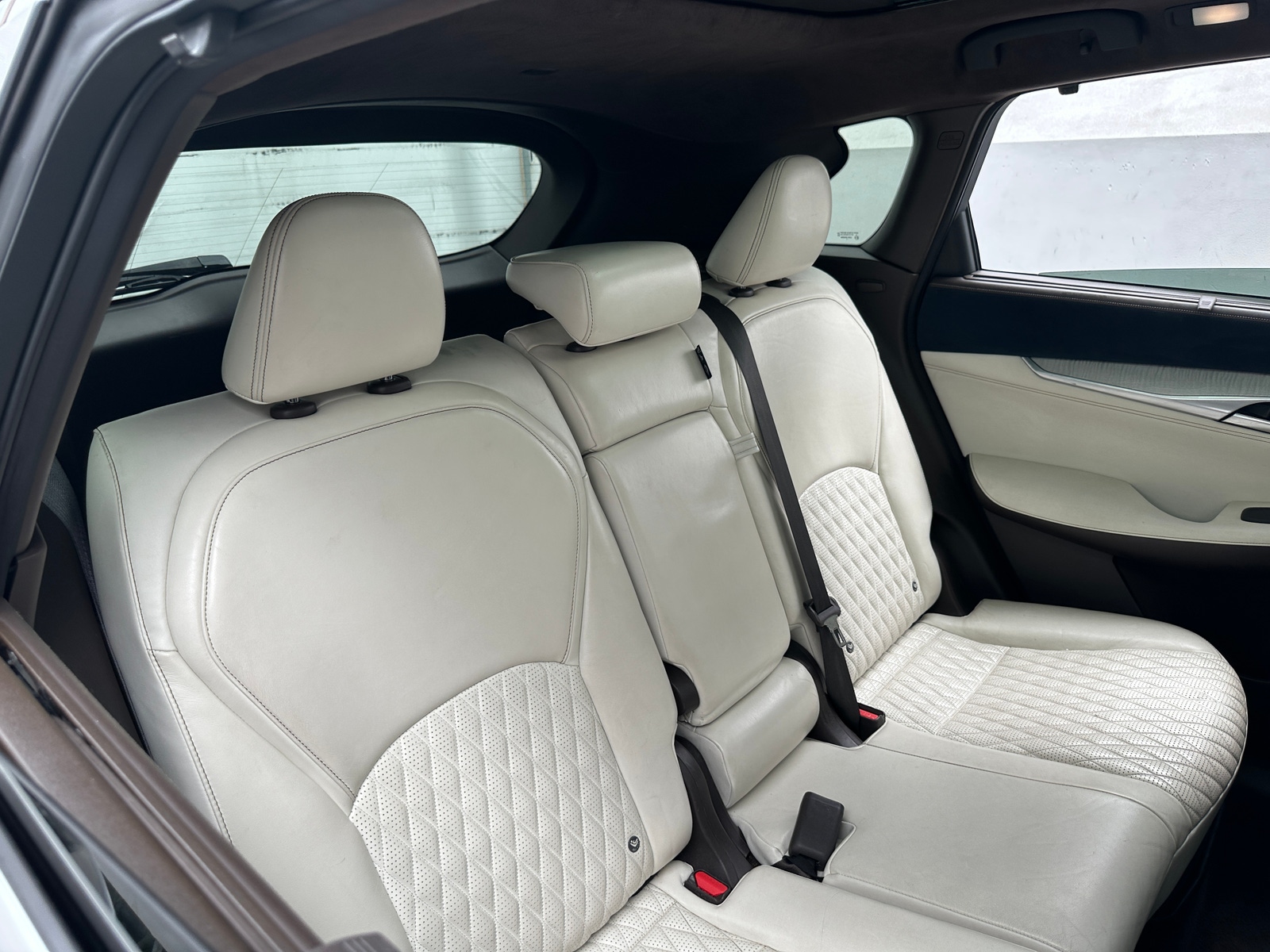Thumbnail: 2019 INFINITI QX50 - 5