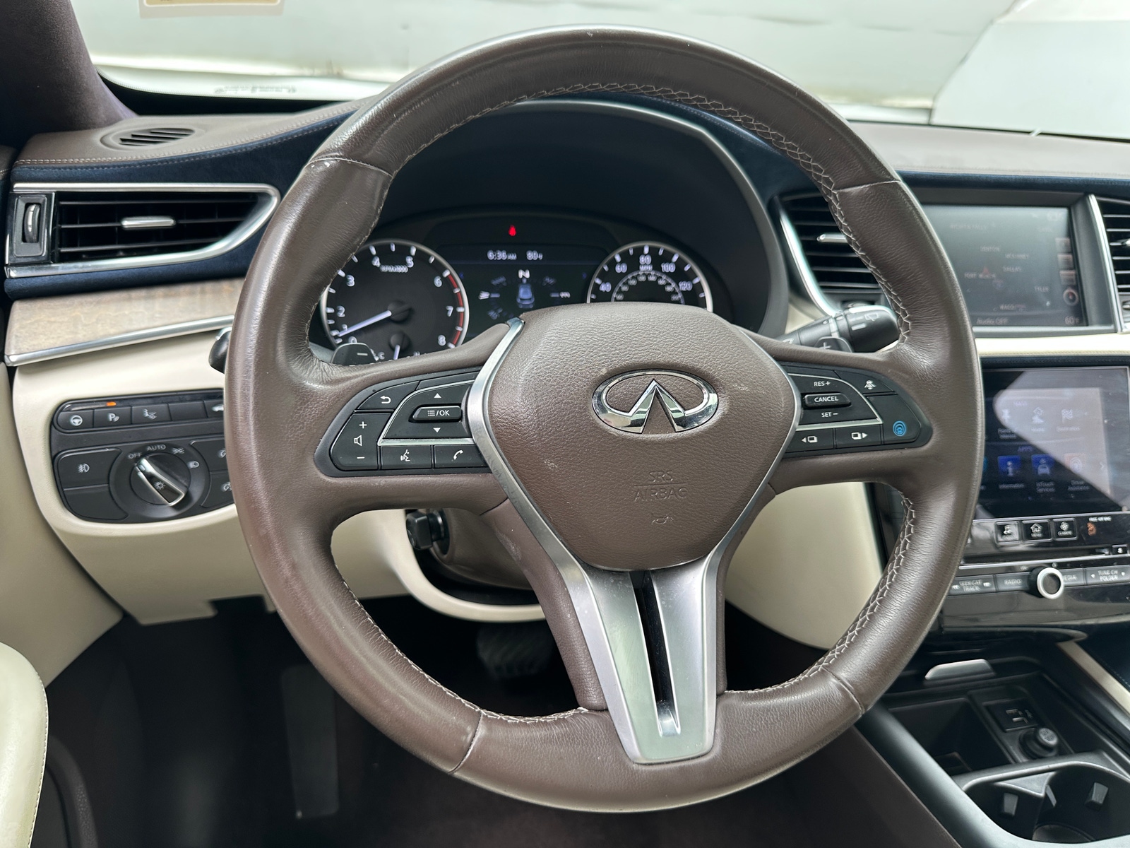 Thumbnail: 2019 INFINITI QX50 - 4