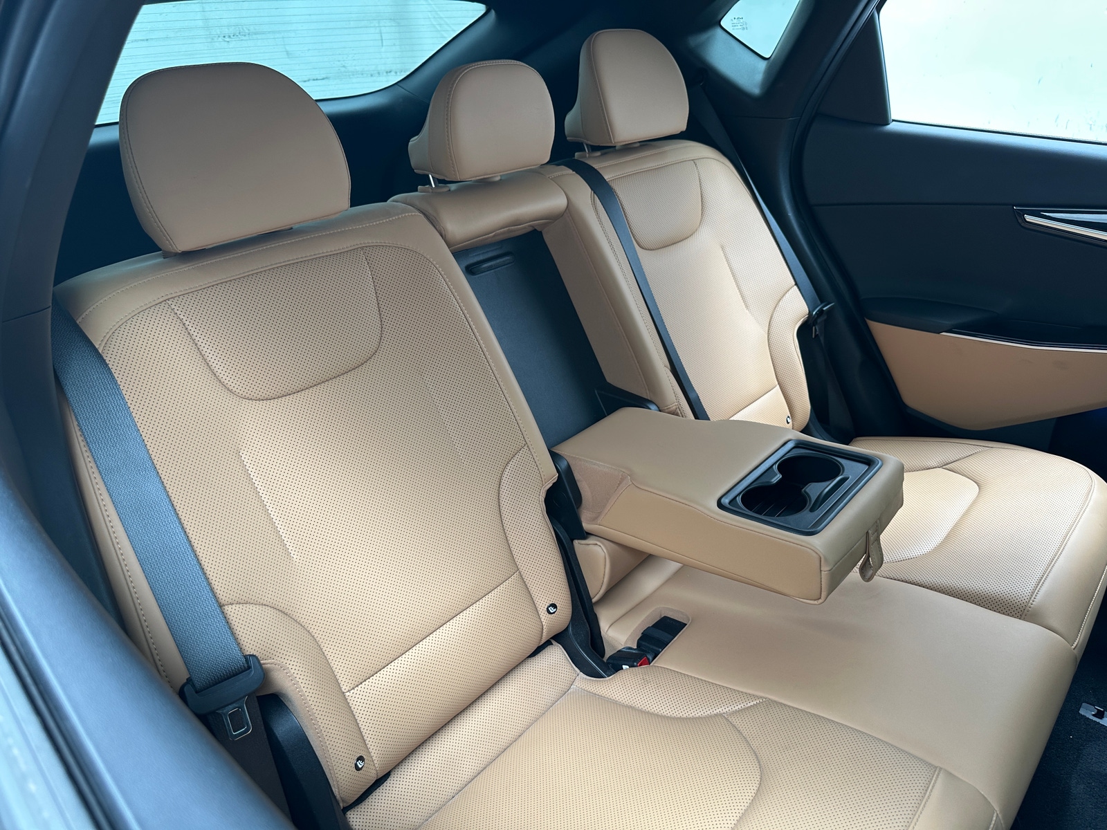 Thumbnail: 2023 Kia EV6 - 5