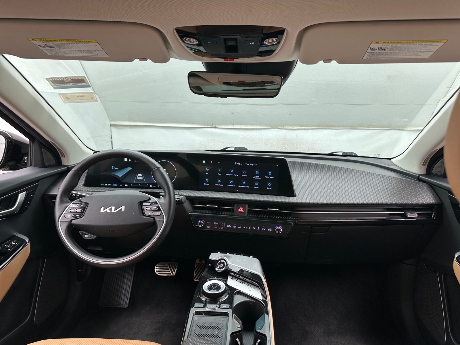 Thumbnail: 2023 Kia EV6 - 2