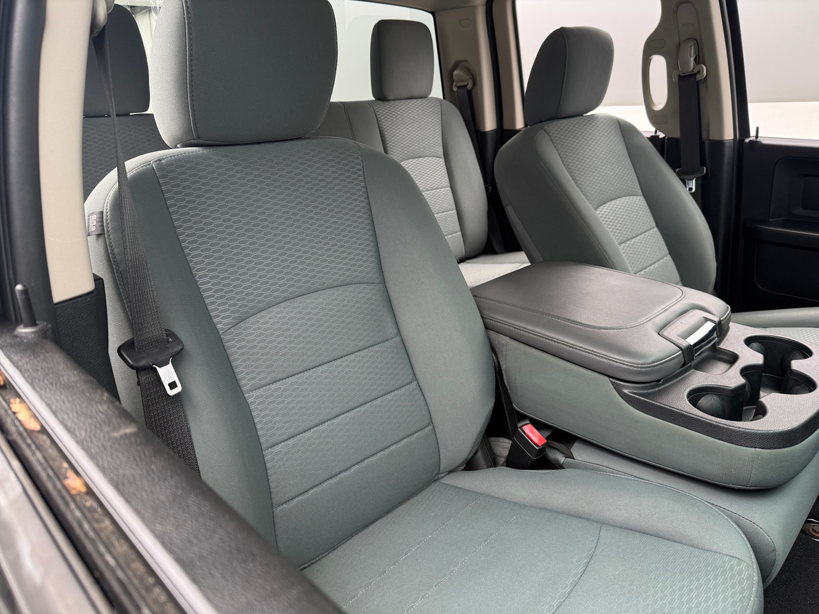 Thumbnail: 2019 RAM 1500 Classic - 2