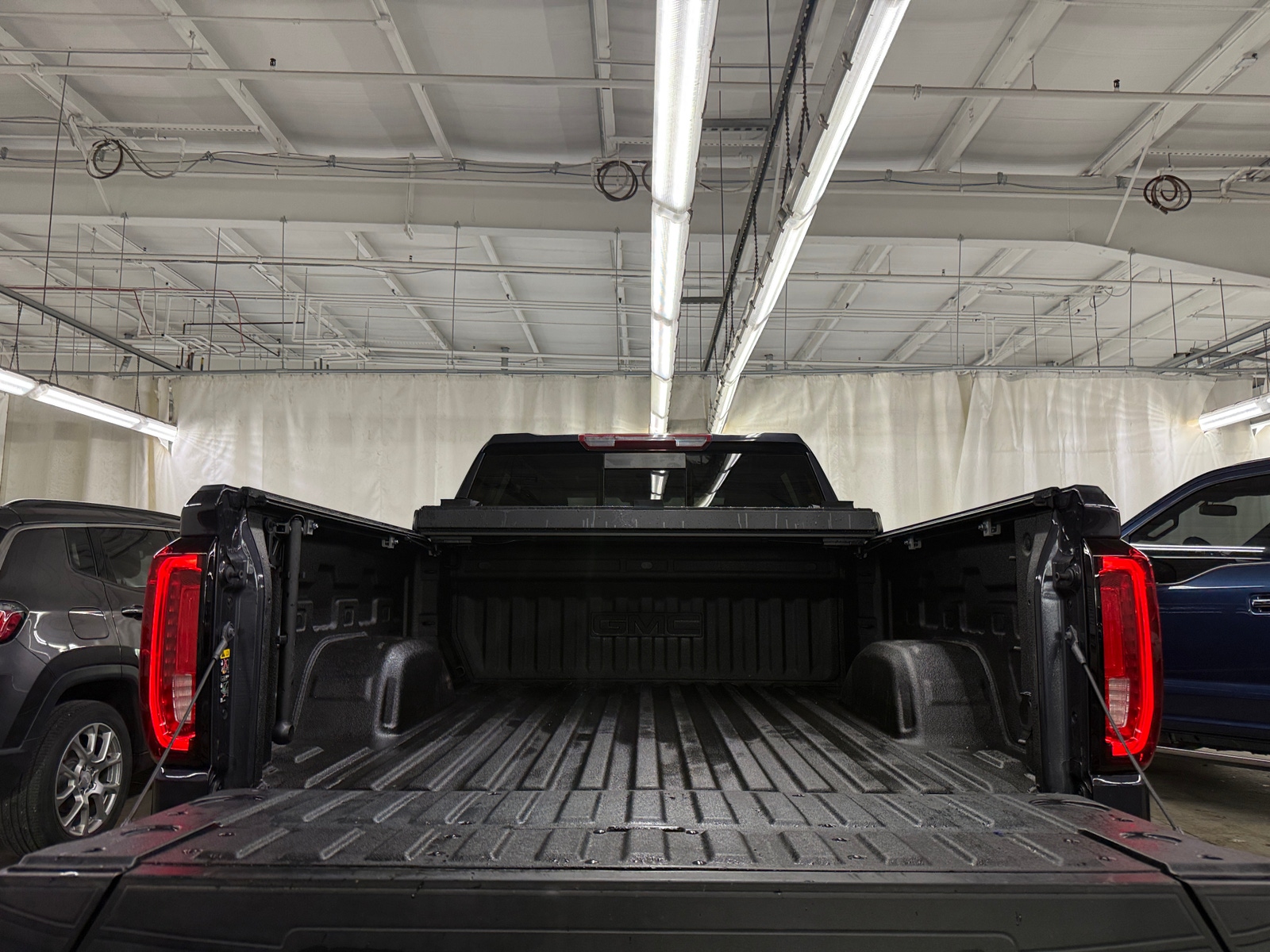 Thumbnail: 2025 GMC Sierra 1500 - 6