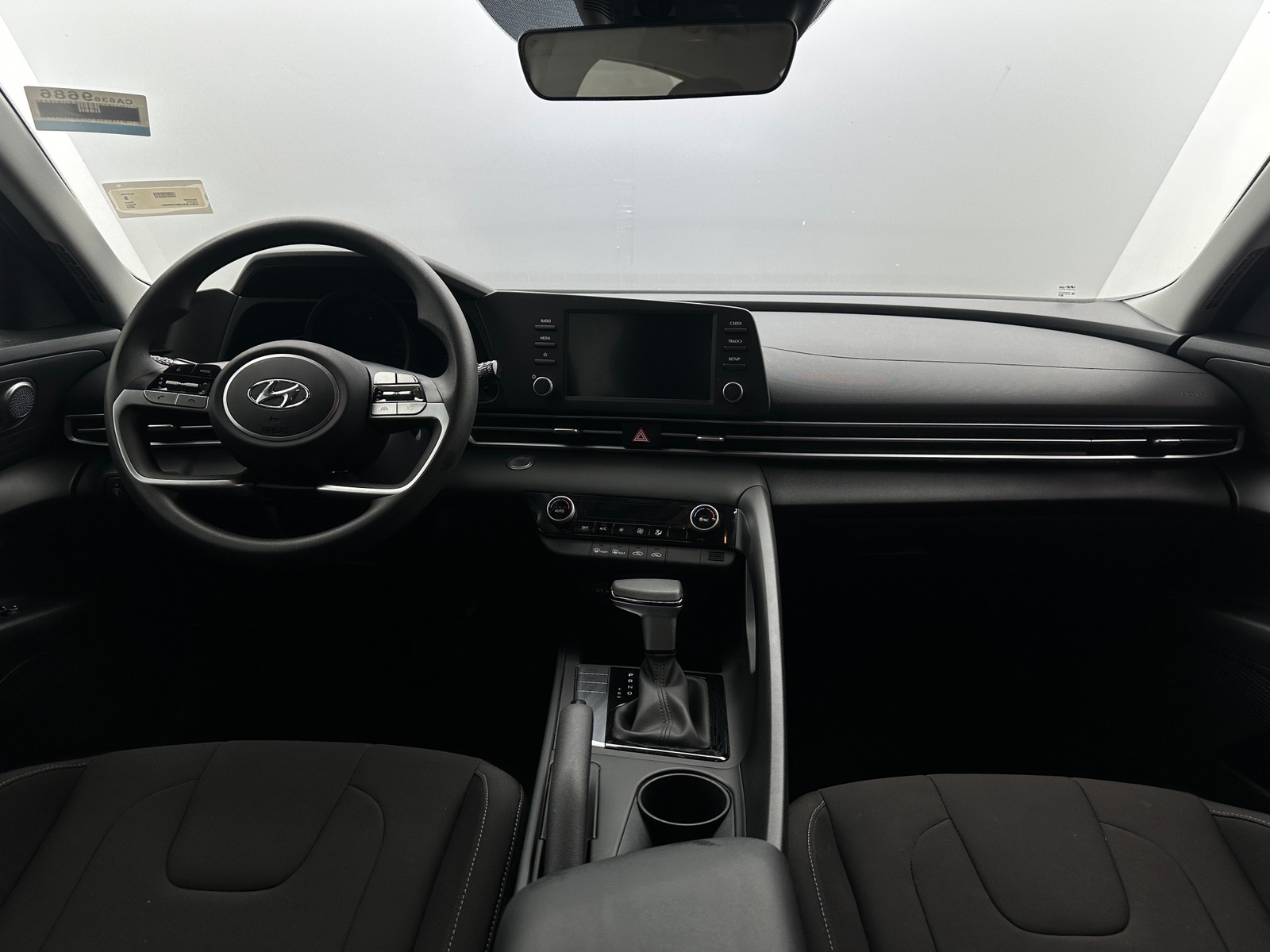 Thumbnail: 2023 Hyundai Elantra - 3