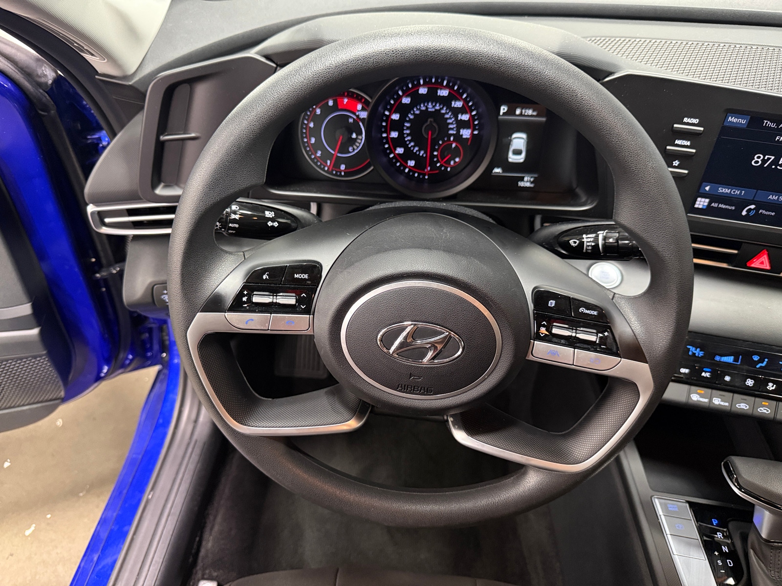 Thumbnail: 2023 Hyundai Elantra - 5