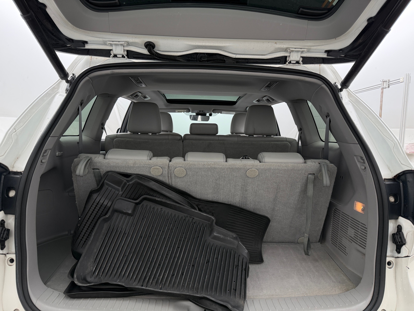Thumbnail: 2017 Toyota Highlander - 6