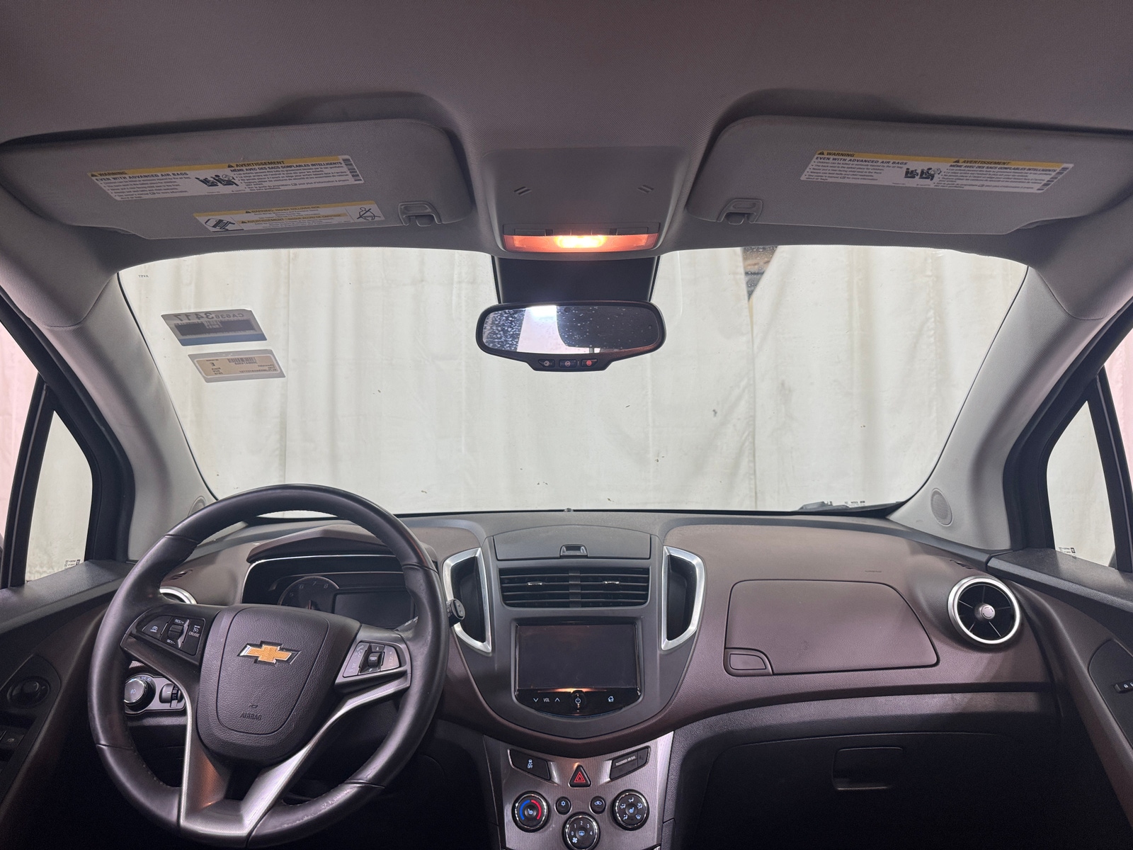 Thumbnail: 2016 Chevrolet Trax - 2