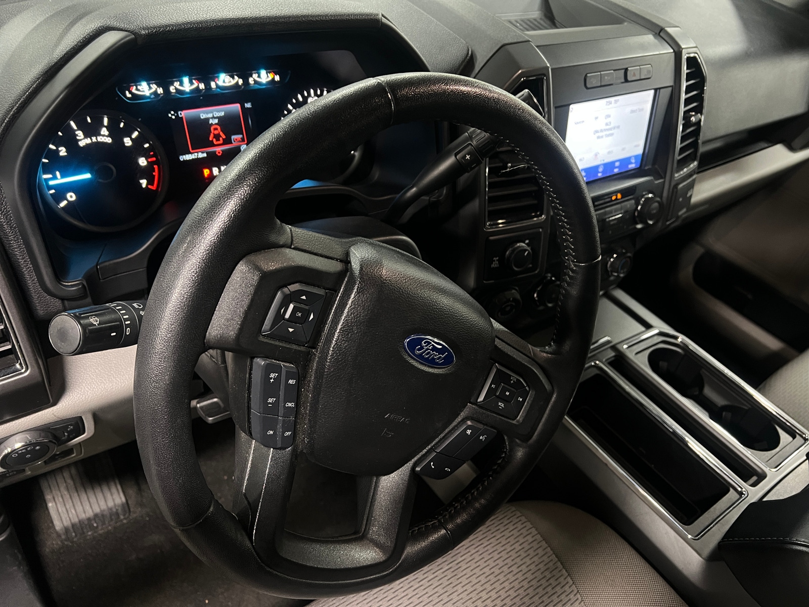 Thumbnail: 2020 Ford Econoline - 5