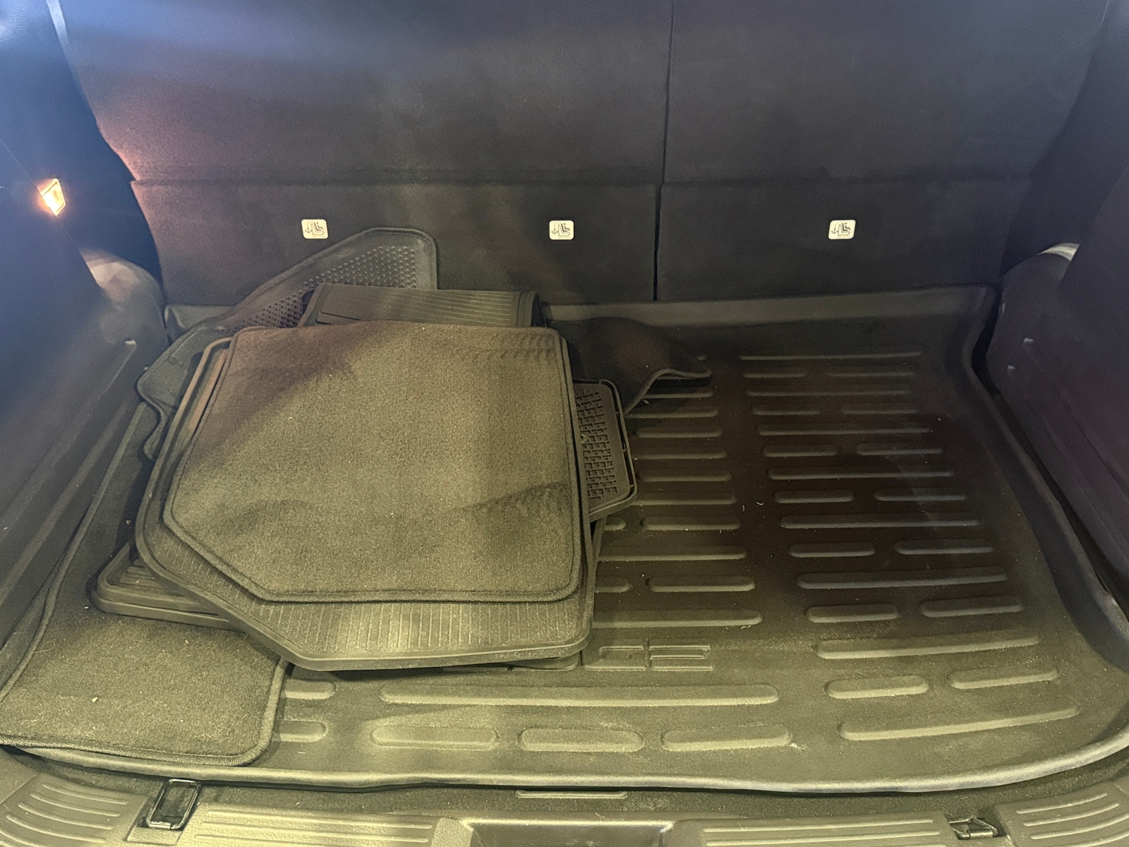 Thumbnail: 2012 Ford Edge - 6