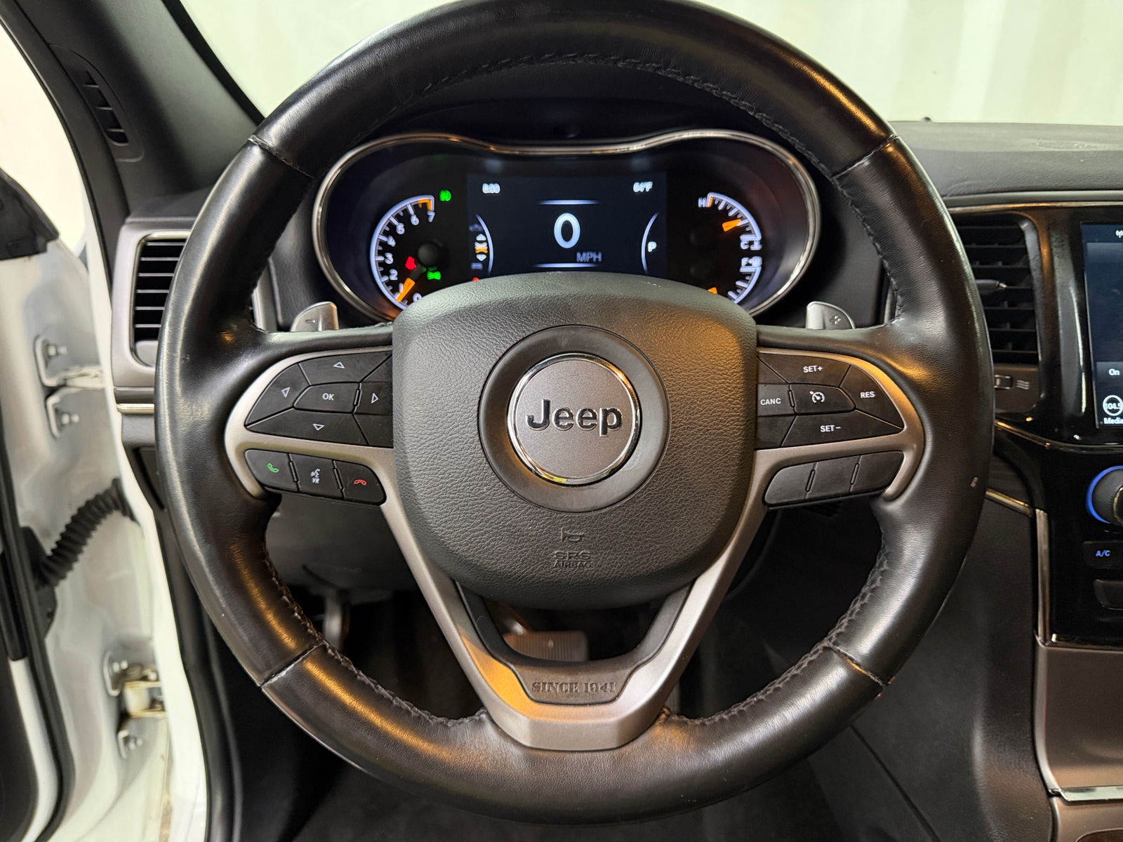 Thumbnail: 2021 Jeep Grand Cherokee - 4