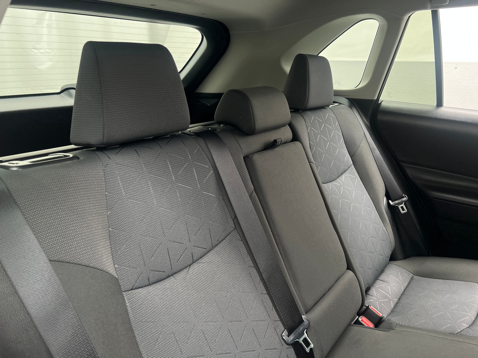 Thumbnail: 2025 Toyota RAV4 - 6
