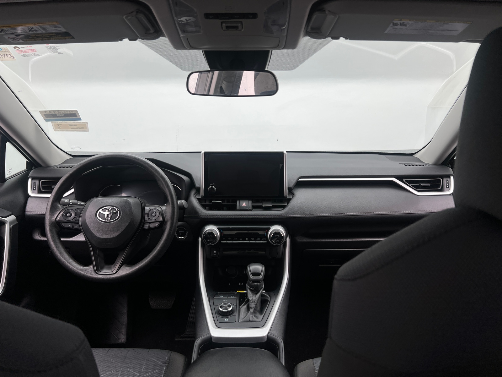 Thumbnail: 2025 Toyota RAV4 - 3