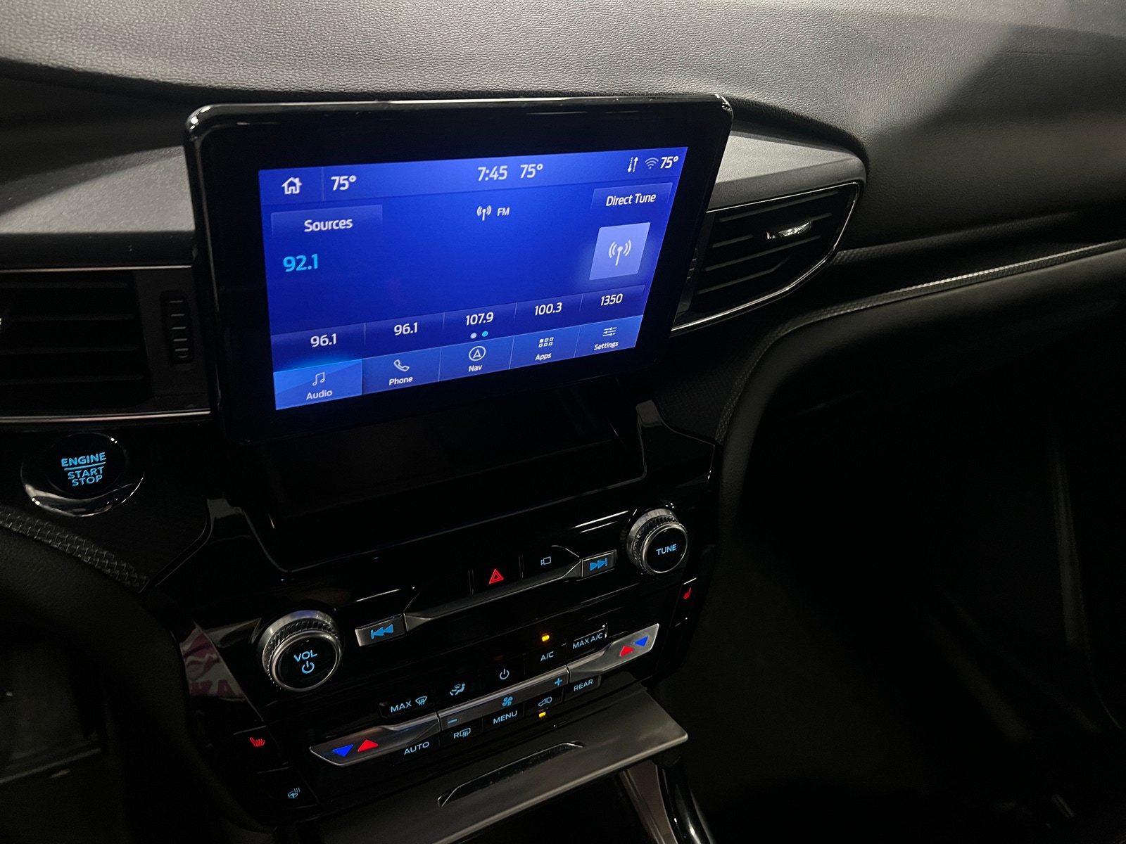 Thumbnail: 2023 Ford Explorer - 3
