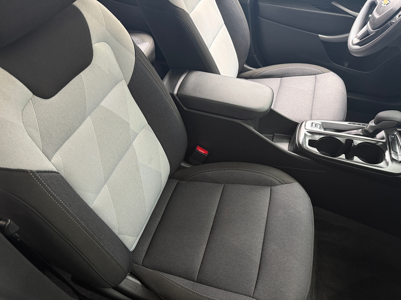 Thumbnail: 2024 Chevrolet Trax - 2