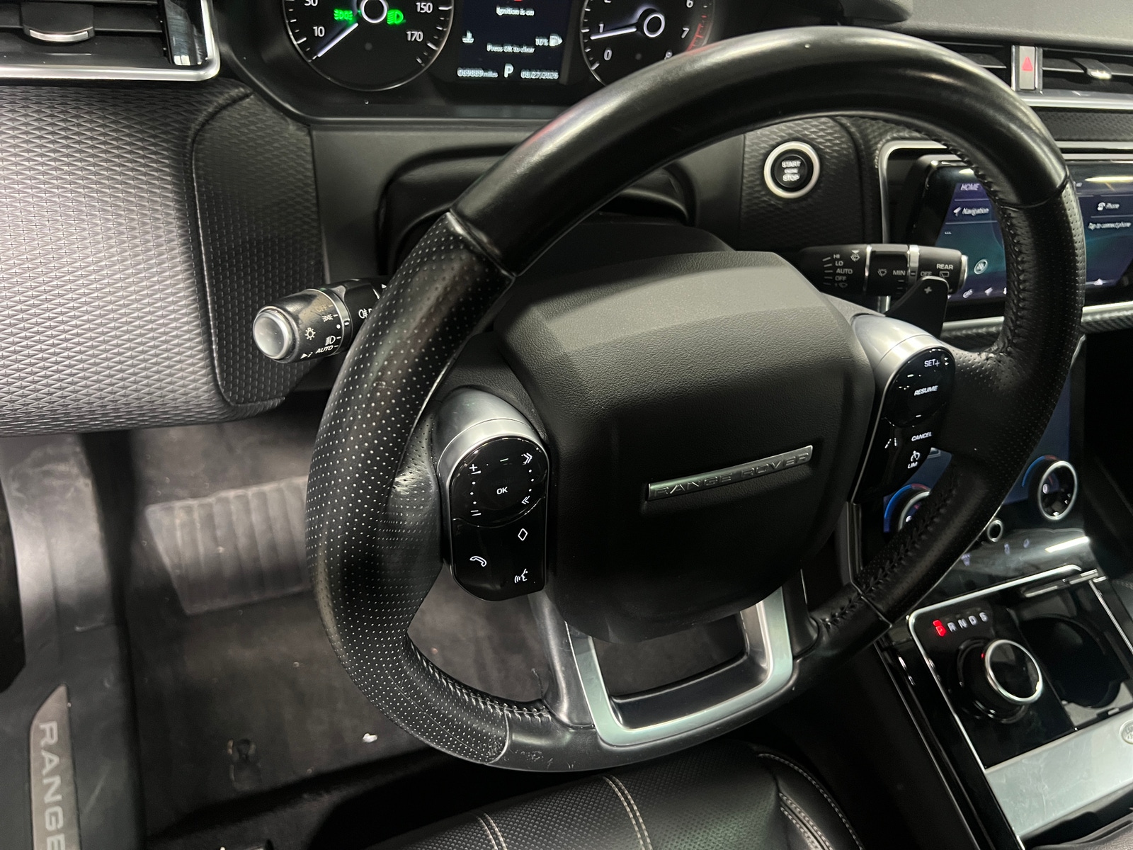 Thumbnail: 2020 Land Rover Range Rover Velar - 4