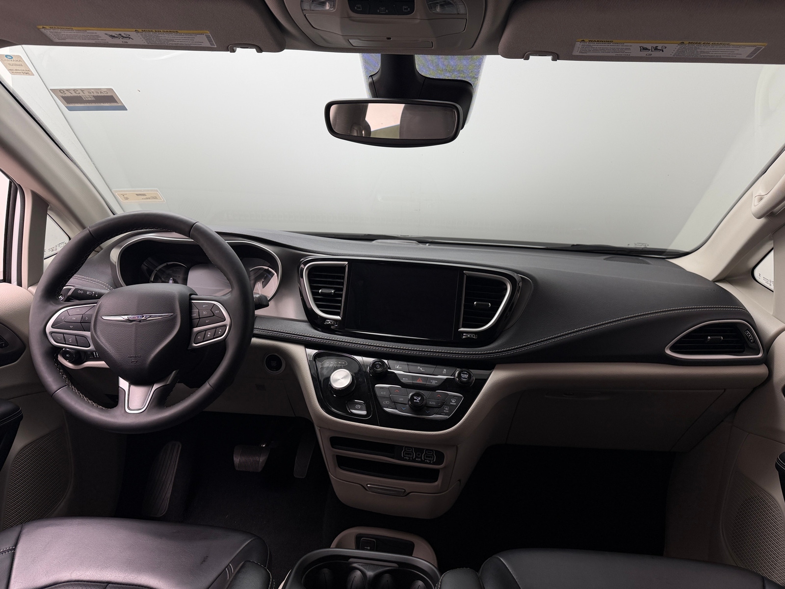 Thumbnail: 2023 Chrysler Pacifica - 2