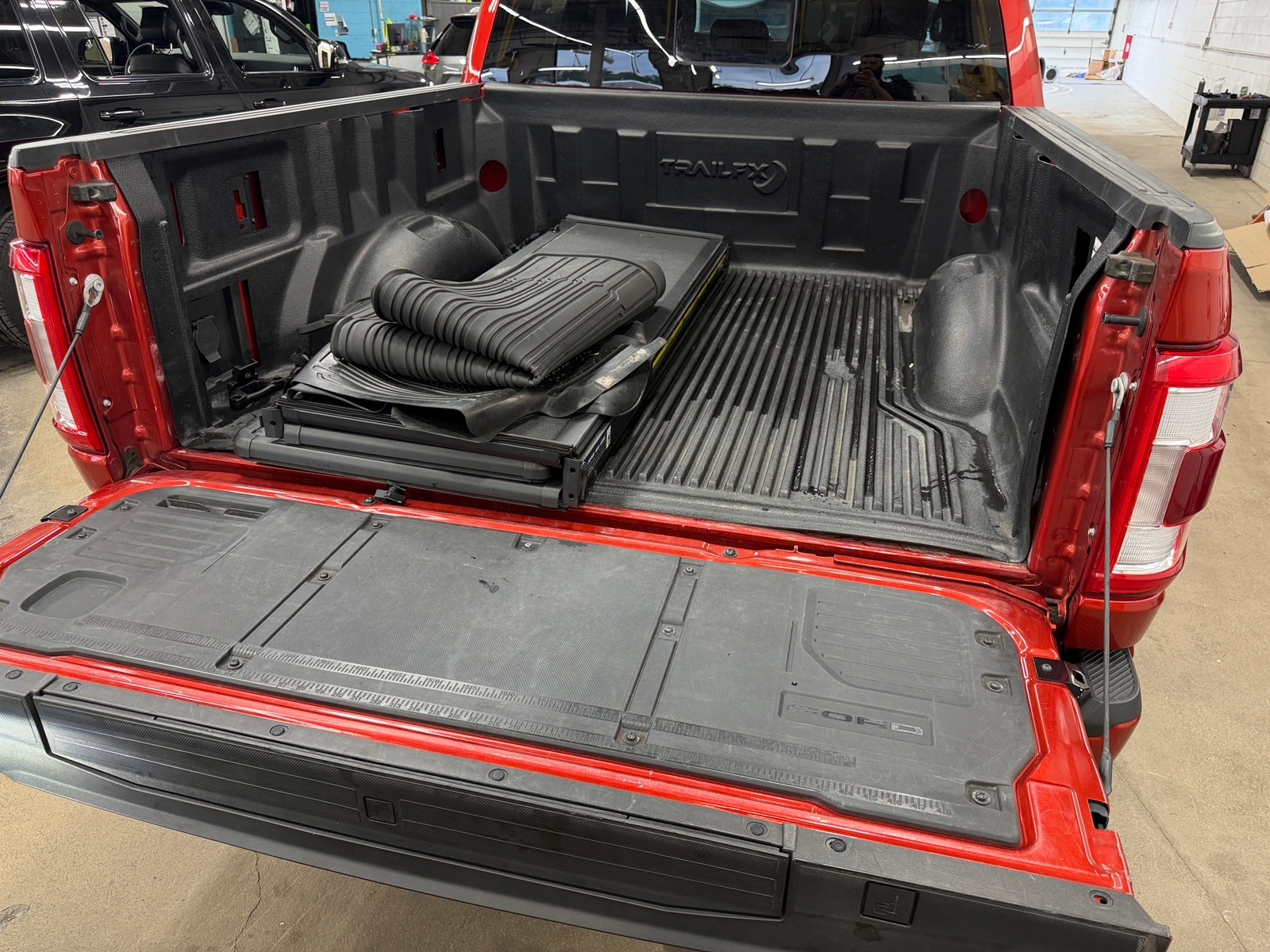 Thumbnail: 2023 Ford Econoline - 6