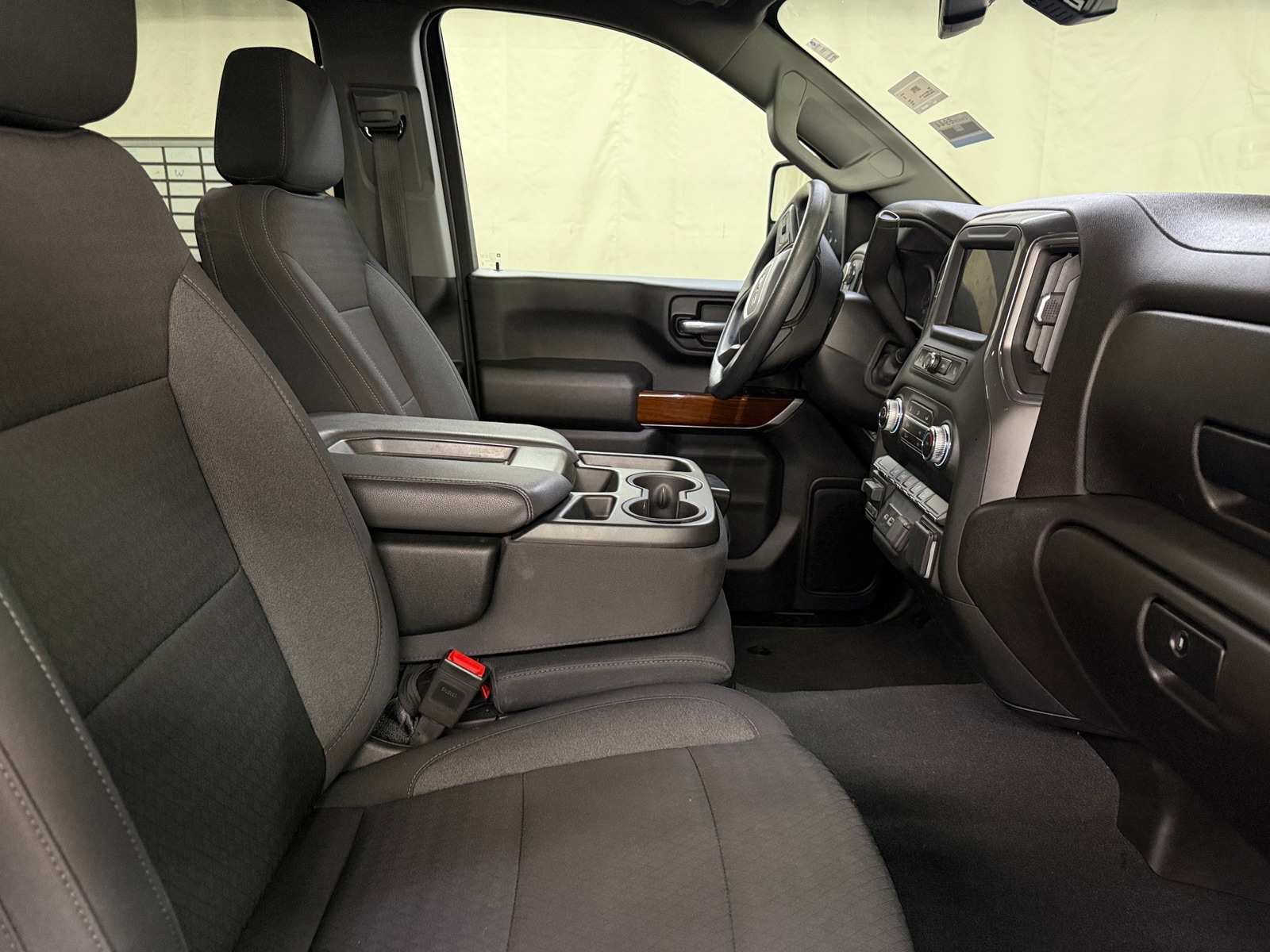 Thumbnail: 2024 GMC Sierra 2500 - 2