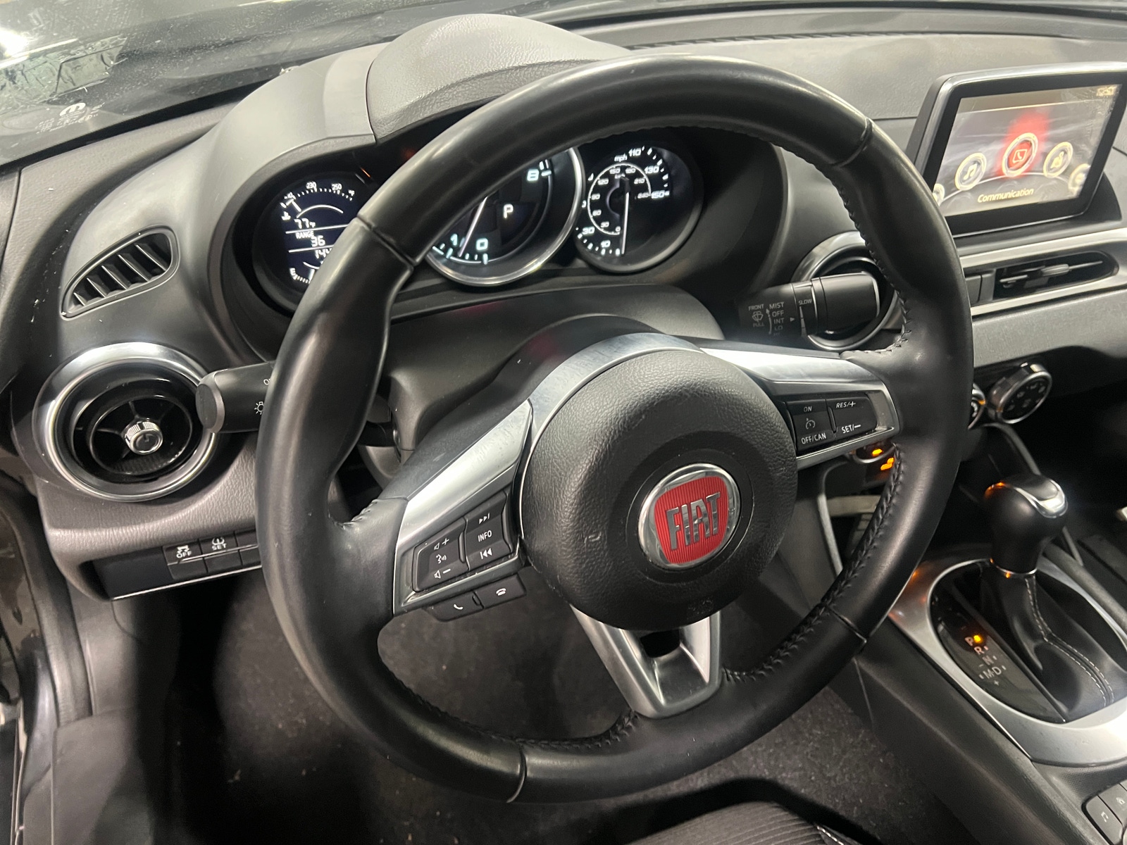 Thumbnail: 2017 Fiat 124 Spider - 5
