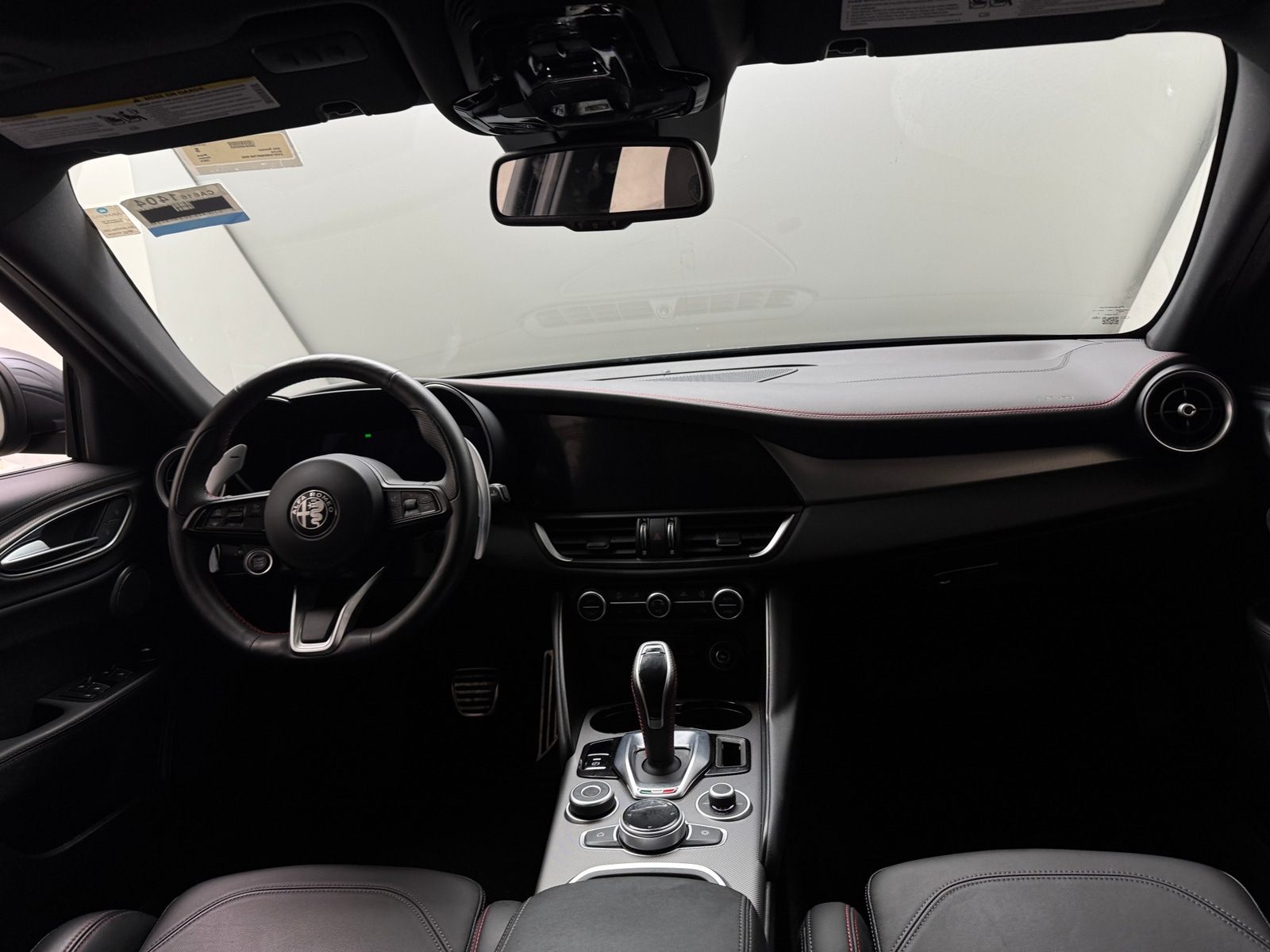 Thumbnail: 2024 Alfa Romeo Giulia - 2