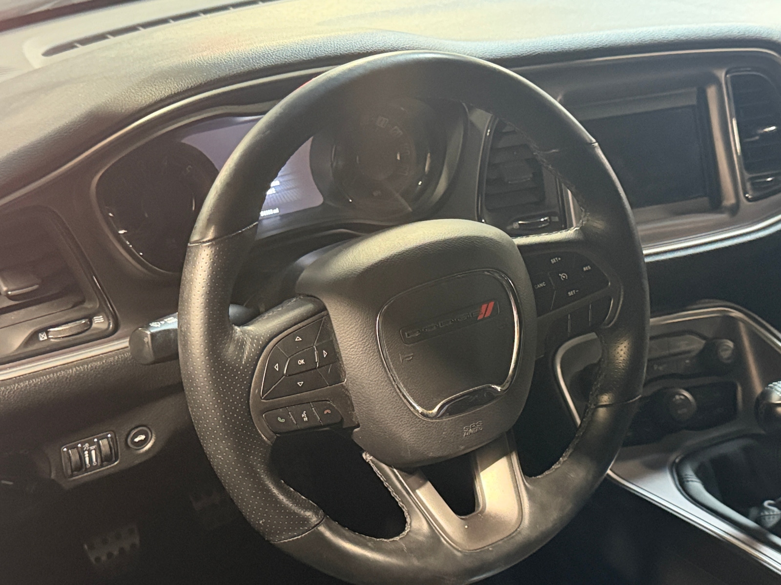 Thumbnail: 2019 Dodge Challenger - 4