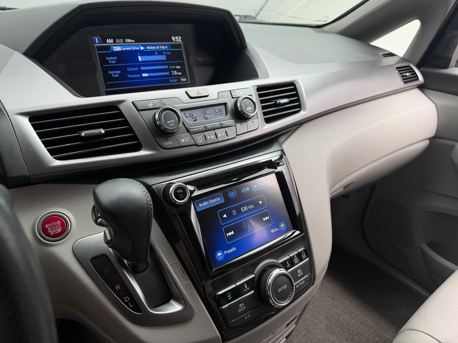 Thumbnail: 2014 Honda Odyssey - 3